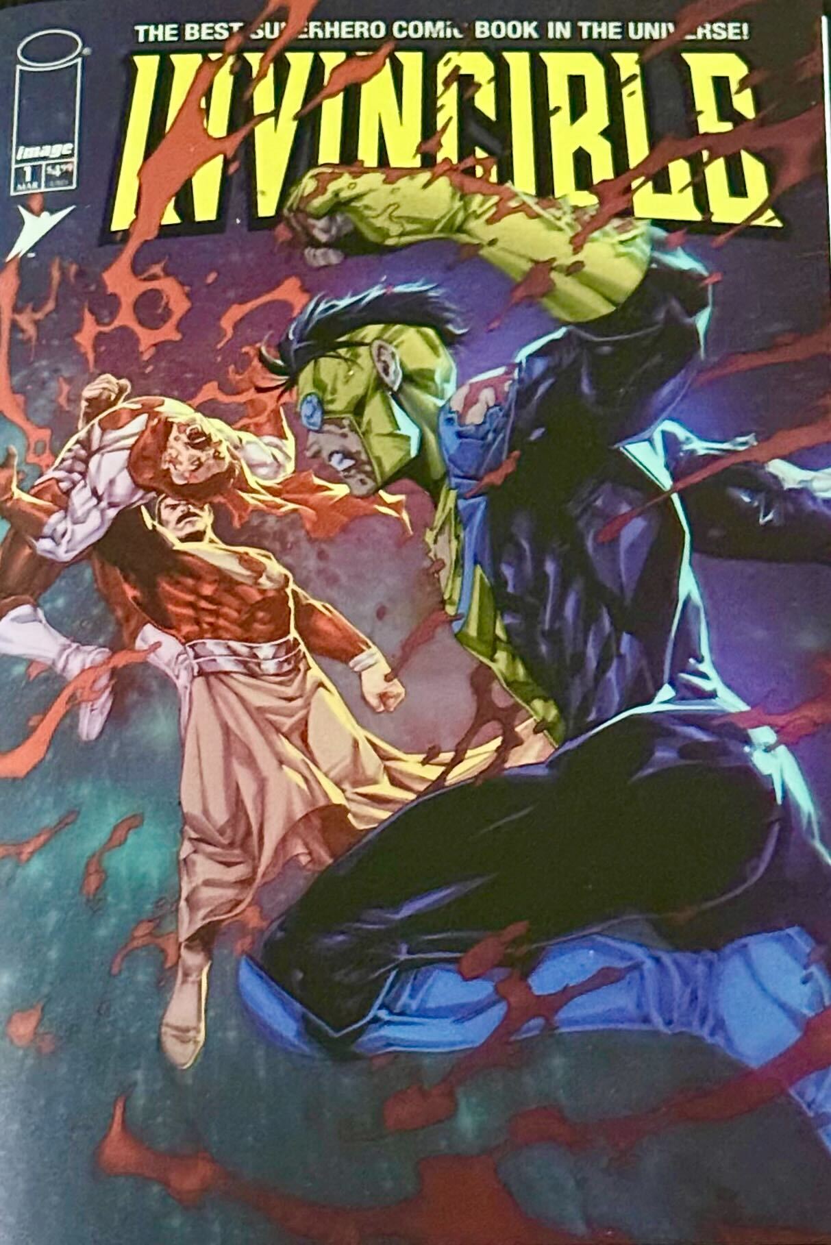 Invincible #1 Lipwei Chang Matte Foil - LTD 1500 - MEGACON Exclusive